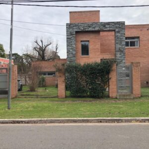 Venta casa en Bella Vista