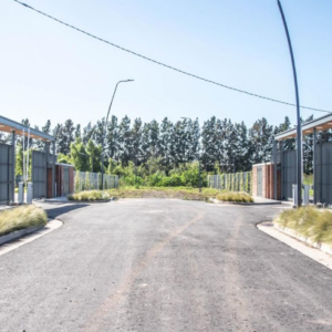 Venta lote en Barrio Senderos II Nuevo Bella Vista