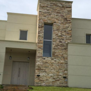 Venta Casa en B° Cdo Senderos III, Costa Esmeralda