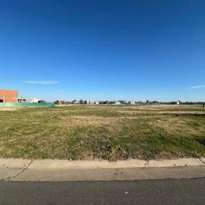 Venta lote en B° Cdo Village Joven