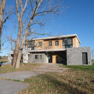 Venta excelente casa en B°Cdo Milord, Pilará
