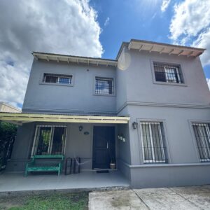 Venta muy linda casa en Bella Vista