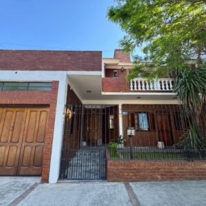 Venta casa en Bella Vista